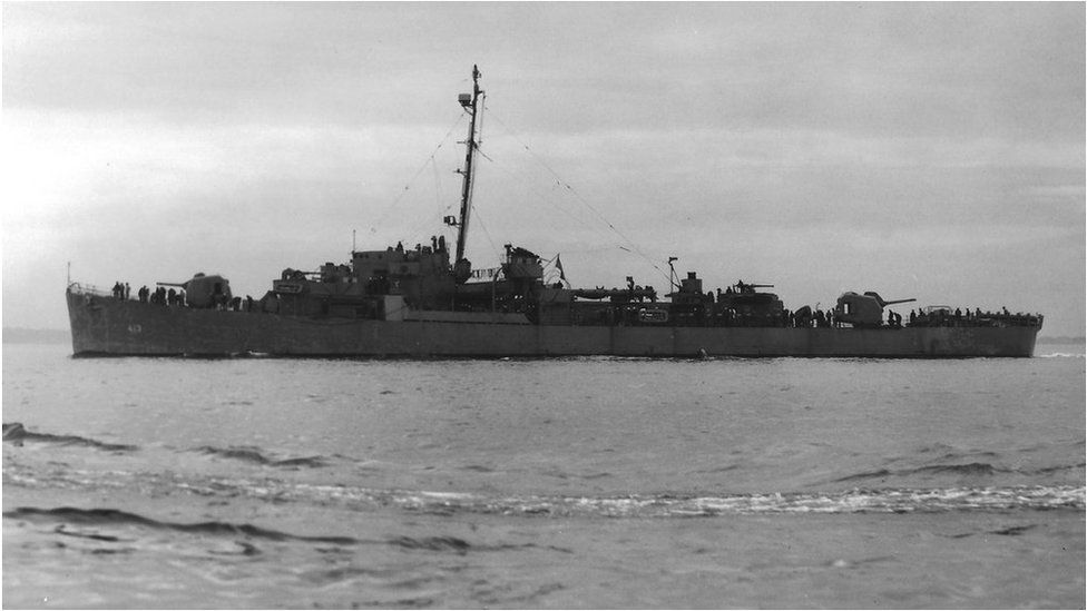 Así se veía el USS Samuel B Robert antes de hundirse.