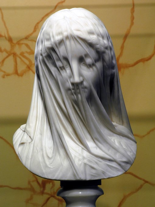 Estatuas antiguas hiperrealistas que te volarán la cabeza