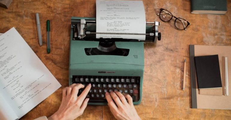 Curso para escribir un guion para cine o televisión