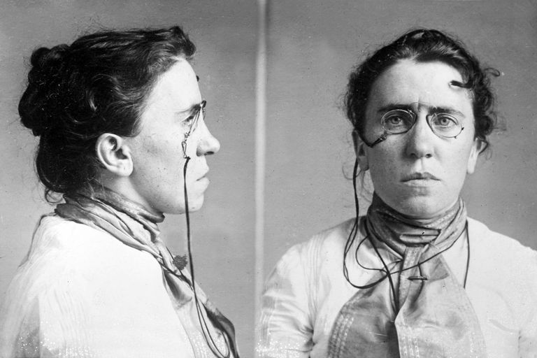 Arrestada por promover el uso de anticonceptivos: la historia de Emma Goldman