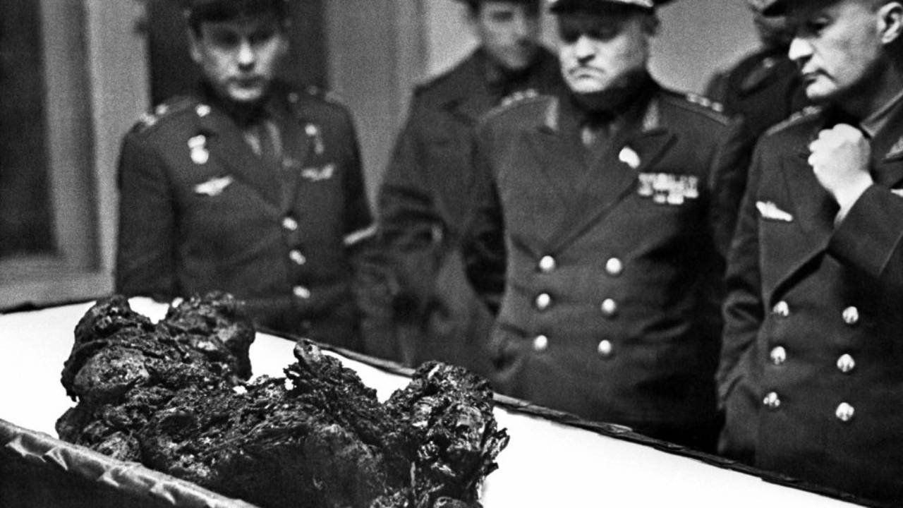 Vladimir Komarov: la última transmisión del “Hombre que cayó del Espacio”