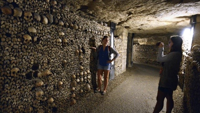 Las Catacumbas de París: el tétrico misterio bajo la ciudad del amor