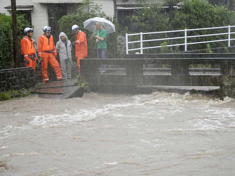 Japón: Millones de personas evacuadas tras el paso del devastador tifón Shanshan