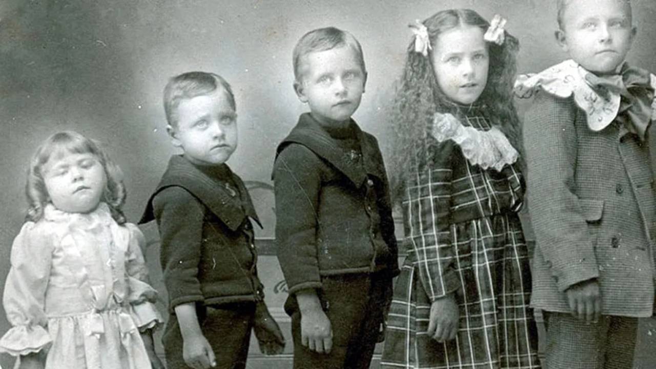 La última toma de la vida: El inquietante arte de la fotografía post mortem