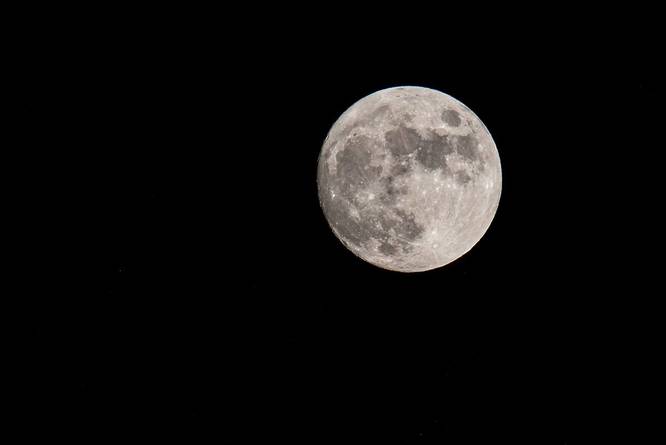 Sorpresa cósmica: La miniluna que orbitó la Tierra podría ser terrestre