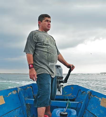 La increíble historia de José Salvador Alvarenga: 438 días a la deriva en el Pacífico