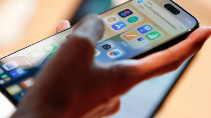 Siri grabó “sin querer” conversaciones privadas y Apple deberá pagar 95 millones de dólares